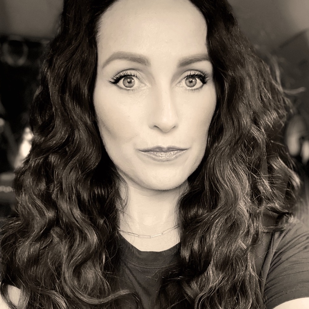 Meet your Posher, Lyndsy